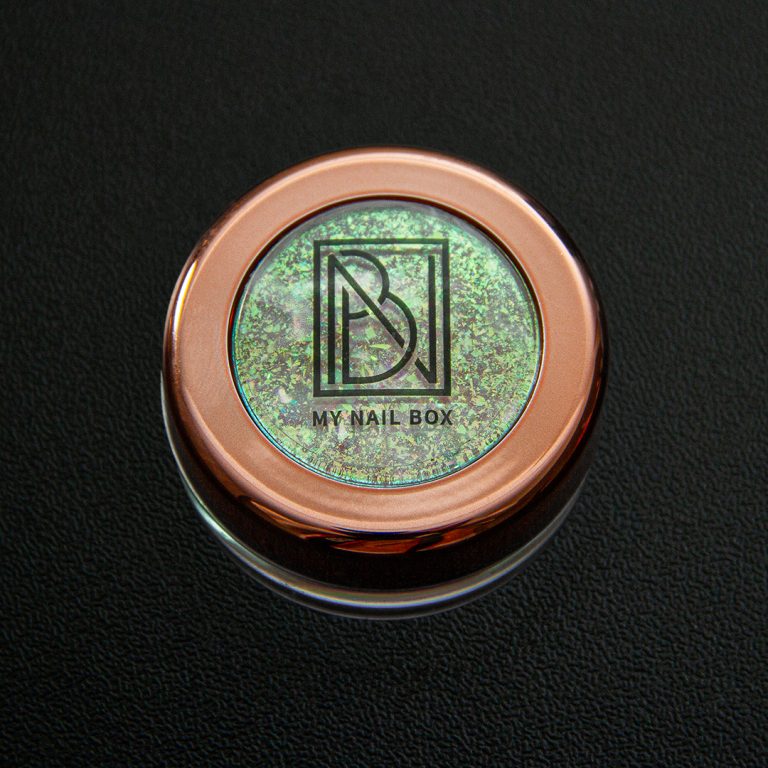 19 - Ariel Holo Flakes 19 - Ariel Holo Flakes
