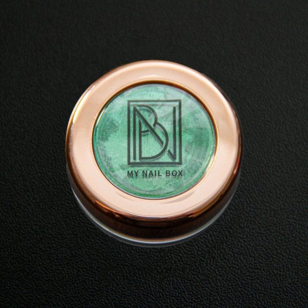 32 - Triple 9D Chameleon Cateye Powder Green